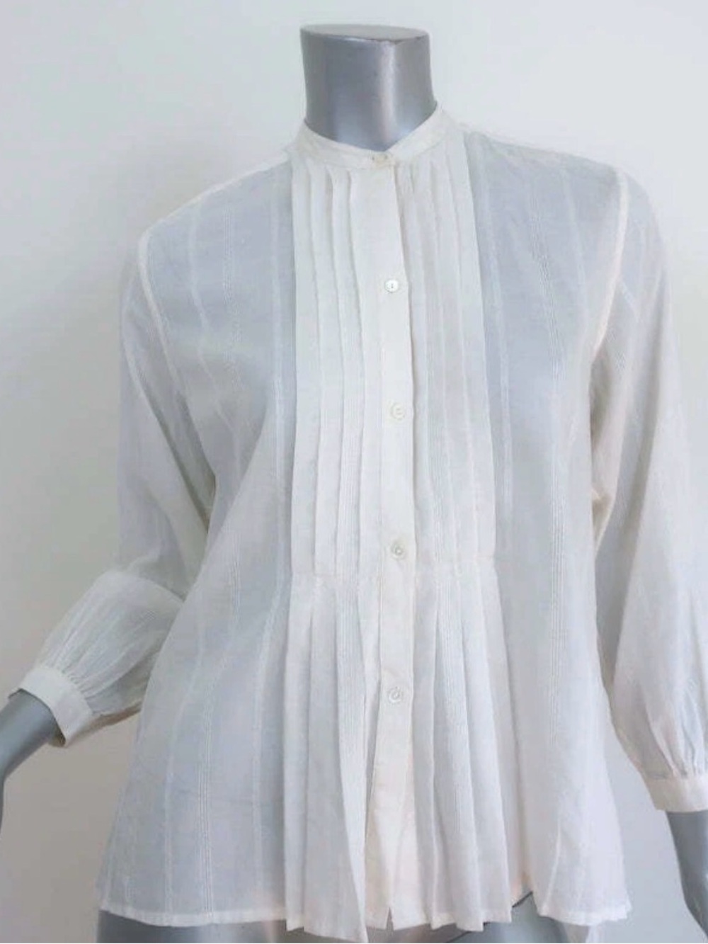 Nili Lotan Estelle Cotton Pintuck Pleated Front Button Blouse Size Medium - Picture 3 of 13
